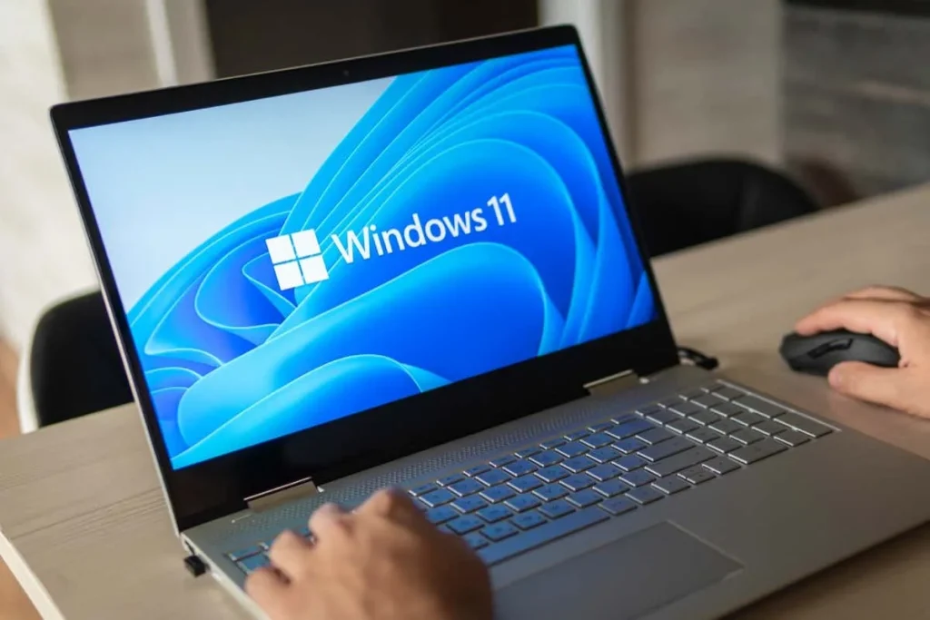 Jak vymazat mezipaměť ve Windows 11 (a proč byste to měli udělat)